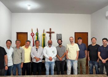 Presidente Olegário recebe representantes da Terra Brasil e imprensa francesa para discutir exploração de terras raras